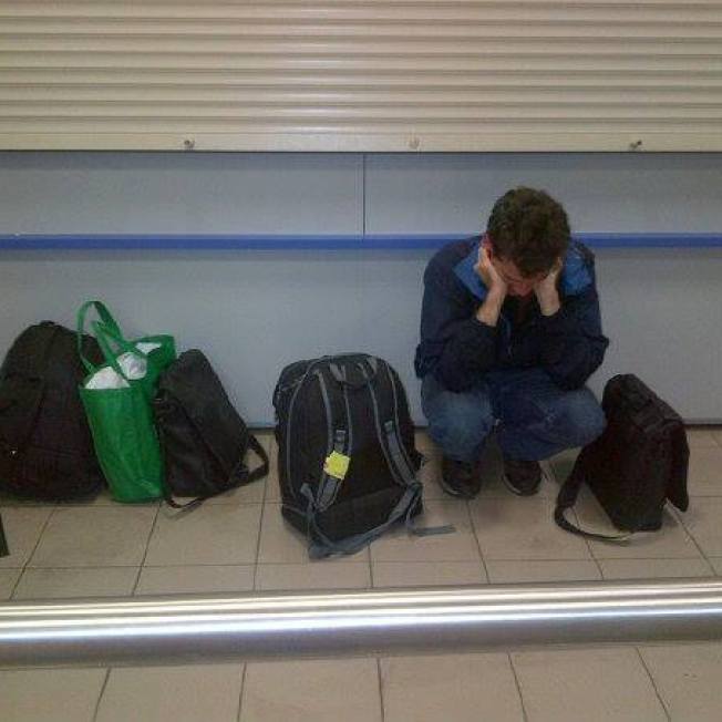 3:30 am, Vlodivostok, waiting for a plane